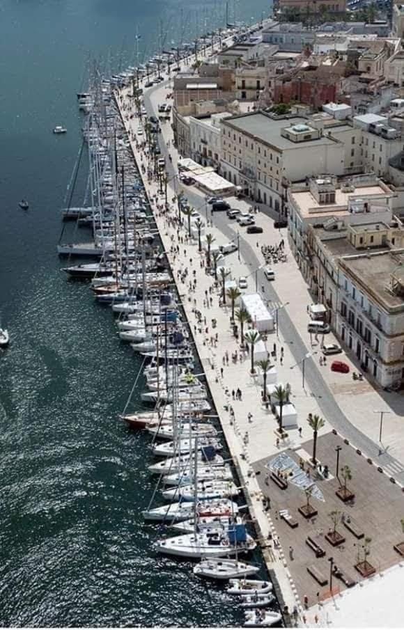Centro Storico Mare Fuori Brindisi Exterior foto